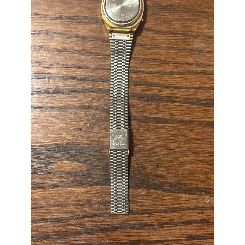 Vintage Estate Armitron Chrono Alarm Digital Watch For Parts or Repair
